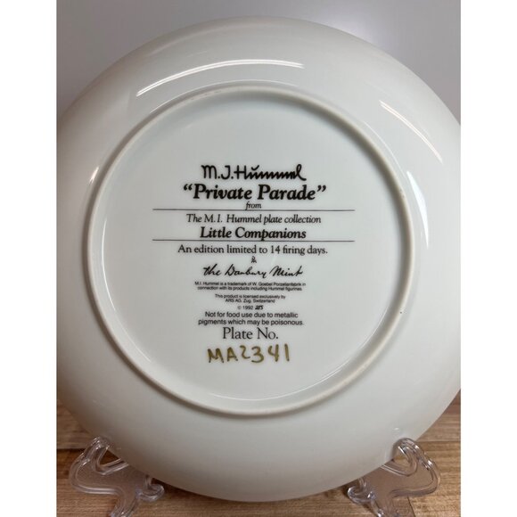 M.J. Hummel Private Parade Little Companions Limited Edition MA2341 - Picture 3 of 3